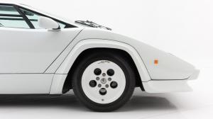 Lamborghini Countach LP5000 S Quattrovalvole 1985 года 